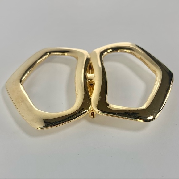 Vintage Minimalist Gold Geometric Brooch (2.25” x 3”) - Picture 2 of 8